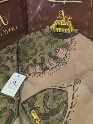 Türkmen fasonlar pombarh fasonlar Fasonlar 2025 fasonlar fason moda modalar Bezen bezen Türkmen fasonlar 2026 Türkmen fasonlar 2025 Türkmen fasonlar 2024 Türkmen fasonlar 2023 turkmenistan türkmenistan turkmen türkmen ashgabat  asgabat aşgabat balkan mary lebap dashoguz dasoguz daşoguz pombarh ponbarhat gulyupek gülýüpek stapel ştapel Gralan Çüýdeşen Abaýa Gadymy Krep Gurultaý 	Keteni Ýüpek Şifon Gipýur Lyon Welwet Atlas Kaşemir Streýç Suzana Ştapel Gülýüpek Pombarh Ýupka Gursakça Aksesuarlar Palto Penjek Okuw eşik Fata Sport eşik Uniforma Nakidka Öýme Şarf kompýuter ýaka ýaglyk Arenda köýnek 2nji el köýnek Taýyn köýnek Matalar Milli lybas milli lybaslar Toý köýnek Toý köýnekler toy koynek toy koynekler gundelik koynekler Gündelik	 
 köýnekler fata koynek Modern taze fason Eskiz koynektm turkmenkoynek türkmenkoynek fason moda moda fasonlar Iş eşik el iş	sada	ýakaly ýakasyz	keşdeli biserli	ýeňli giň nagyşly ýüregi açyk stoýka ýaka ýanly kombinasiýa 	zerli üsti aşak guşakly seçekli gysga ýeňli 