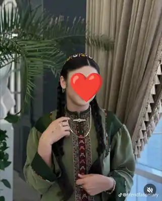 Türkmen fasonlar pombarh fasonlar Fasonlar 2025 fasonlar fason moda modalar Bezen bezen Türkmen fasonlar 2026 Türkmen fasonlar 2025 Türkmen fasonlar 2024 Türkmen fasonlar 2023 turkmenistan türkmenistan turkmen türkmen ashgabat  asgabat aşgabat balkan mary lebap dashoguz dasoguz daşoguz pombarh ponbarhat gulyupek gülýüpek stapel ştapel Gralan Çüýdeşen Abaýa Gadymy Krep Gurultaý 	Keteni Ýüpek Şifon Gipýur Lyon Welwet Atlas Kaşemir Streýç Suzana Ştapel Gülýüpek Pombarh Ýupka Gursakça Aksesuarlar Palto Penjek Okuw eşik Fata Sport eşik Uniforma Nakidka Öýme Şarf kompýuter ýaka ýaglyk Arenda köýnek 2nji el köýnek Taýyn köýnek Matalar Milli lybas milli lybaslar Toý köýnek Toý köýnekler toy koynek toy koynekler gundelik koynekler Gündelik	 
 köýnekler fata koynek Modern taze fason Eskiz koynektm turkmenkoynek türkmenkoynek fason moda moda fasonlar Iş eşik el iş	sada	ýakaly ýakasyz	keşdeli biserli	ýeňli giň nagyşly ýüregi açyk stoýka ýaka ýanly kombinasiýa 	zerli üsti aşak guşakly seçekli gysga ýeňli 