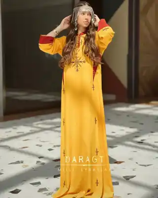 Türkmen fasonlar pombarh fasonlar Fasonlar 2025 fasonlar fason moda modalar Bezen bezen Türkmen fasonlar 2026 Türkmen fasonlar 2025 Türkmen fasonlar 2024 Türkmen fasonlar 2023 turkmenistan türkmenistan turkmen türkmen ashgabat  asgabat aşgabat balkan mary lebap dashoguz dasoguz daşoguz pombarh ponbarhat gulyupek gülýüpek stapel ştapel Gralan Çüýdeşen Abaýa Gadymy Krep Gurultaý 	Keteni Ýüpek Şifon Gipýur Lyon Welwet Atlas Kaşemir Streýç Suzana Ştapel Gülýüpek Pombarh Ýupka Gursakça Aksesuarlar Palto Penjek Okuw eşik Fata Sport eşik Uniforma Nakidka Öýme Şarf kompýuter ýaka ýaglyk Arenda köýnek 2nji el köýnek Taýyn köýnek Matalar Milli lybas milli lybaslar Toý köýnek Toý köýnekler toy koynek toy koynekler gundelik koynekler Gündelik	 
 köýnekler fata koynek Modern taze fason Eskiz koynektm turkmenkoynek türkmenkoynek fason moda moda fasonlar Iş eşik el iş	sada	ýakaly ýakasyz	keşdeli biserli	ýeňli giň nagyşly ýüregi açyk stoýka ýaka ýanly kombinasiýa 	zerli üsti aşak guşakly seçekli gysga ýeňli Lyon Milli lybas el iş, ýakaly  Sary