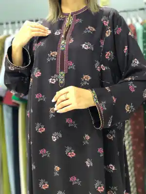 Türkmen fasonlar pombarh fasonlar Fasonlar 2025 fasonlar fason moda modalar Bezen bezen Türkmen fasonlar 2026 Türkmen fasonlar 2025 Türkmen fasonlar 2024 Türkmen fasonlar 2023 turkmenistan türkmenistan turkmen türkmen ashgabat  asgabat aşgabat balkan mary lebap dashoguz dasoguz daşoguz pombarh ponbarhat gulyupek gülýüpek stapel ştapel Gralan Çüýdeşen Abaýa Gadymy Krep Gurultaý 	Keteni Ýüpek Şifon Gipýur Lyon Welwet Atlas Kaşemir Streýç Suzana Ştapel Gülýüpek Pombarh Ýupka Gursakça Aksesuarlar Palto Penjek Okuw eşik Fata Sport eşik Uniforma Nakidka Öýme Şarf kompýuter ýaka ýaglyk Arenda köýnek 2nji el köýnek Taýyn köýnek Matalar Milli lybas milli lybaslar Toý köýnek Toý köýnekler toy koynek toy koynekler gundelik koynekler Gündelik	 
 köýnekler fata koynek Modern taze fason Eskiz koynektm turkmenkoynek türkmenkoynek fason moda moda fasonlar Iş eşik el iş	sada	ýakaly ýakasyz	keşdeli biserli	ýeňli giň nagyşly ýüregi açyk stoýka ýaka ýanly kombinasiýa 	zerli üsti aşak guşakly seçekli gysga ýeňli Ştapel Gündelik ýakaly, ýeňli, giň 17-25, 26-35  yaz, tomus, guyz