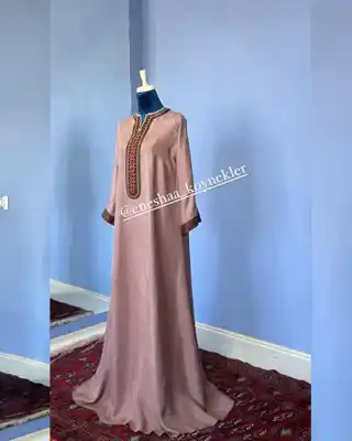 Türkmen fasonlar pombarh fasonlar Fasonlar 2025 fasonlar fason moda modalar Bezen bezen Türkmen fasonlar 2026 Türkmen fasonlar 2025 Türkmen fasonlar 2024 Türkmen fasonlar 2023 turkmenistan türkmenistan turkmen türkmen ashgabat  asgabat aşgabat balkan mary lebap dashoguz dasoguz daşoguz pombarh ponbarhat gulyupek gülýüpek stapel ştapel Gralan Çüýdeşen Abaýa Gadymy Krep Gurultaý 	Keteni Ýüpek Şifon Gipýur Lyon Welwet Atlas Kaşemir Streýç Suzana Ştapel Gülýüpek Pombarh Ýupka Gursakça Aksesuarlar Palto Penjek Okuw eşik Fata Sport eşik Uniforma Nakidka Öýme Şarf kompýuter ýaka ýaglyk Arenda köýnek 2nji el köýnek Taýyn köýnek Matalar Milli lybas milli lybaslar Toý köýnek Toý köýnekler toy koynek toy koynekler gundelik koynekler Gündelik	 
 köýnekler fata koynek Modern taze fason Eskiz koynektm turkmenkoynek türkmenkoynek fason moda moda fasonlar Iş eşik el iş	sada	ýakaly ýakasyz	keşdeli biserli	ýeňli giň nagyşly ýüregi açyk stoýka ýaka ýanly kombinasiýa 	zerli üsti aşak guşakly seçekli gysga ýeňli Gülýüpek Gündelik sada, ýakaly, ýüregi açyk  Bežewyý tomus