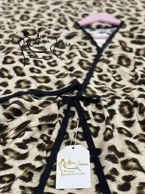 Türkmen fasonlar pombarh fasonlar Fasonlar 2025 fasonlar fason moda modalar Bezen bezen Türkmen fasonlar 2026 Türkmen fasonlar 2025 Türkmen fasonlar 2024 Türkmen fasonlar 2023 turkmenistan türkmenistan turkmen türkmen ashgabat  asgabat aşgabat balkan mary lebap dashoguz dasoguz daşoguz pombarh ponbarhat gulyupek gülýüpek stapel ştapel Gralan Çüýdeşen Abaýa Gadymy Krep Gurultaý 	Keteni Ýüpek Şifon Gipýur Lyon Welwet Atlas Kaşemir Streýç Suzana Ştapel Gülýüpek Pombarh Ýupka Gursakça Aksesuarlar Palto Penjek Okuw eşik Fata Sport eşik Uniforma Nakidka Öýme Şarf kompýuter ýaka ýaglyk Arenda köýnek 2nji el köýnek Taýyn köýnek Matalar Milli lybas milli lybaslar Toý köýnek Toý köýnekler toy koynek toy koynekler gundelik koynekler Gündelik	 
 köýnekler fata koynek Modern taze fason Eskiz koynektm turkmenkoynek türkmenkoynek fason moda moda fasonlar Iş eşik el iş	sada	ýakaly ýakasyz	keşdeli biserli	ýeňli giň nagyşly ýüregi açyk stoýka ýaka ýanly kombinasiýa 	zerli üsti aşak guşakly seçekli gysga ýeňli Ştapel Gündelik ýakasyz, gysga ýeňli, giň 17-25, 26-35  yaz, tomus, guyz