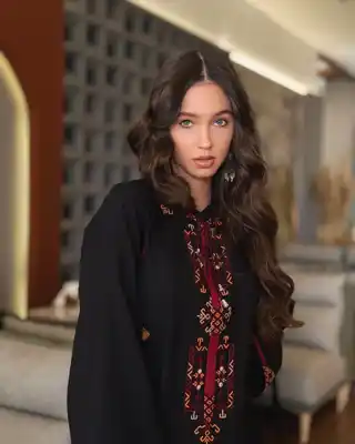 Türkmen fasonlar pombarh fasonlar Fasonlar 2025 fasonlar fason moda modalar Bezen bezen Türkmen fasonlar 2026 Türkmen fasonlar 2025 Türkmen fasonlar 2024 Türkmen fasonlar 2023 turkmenistan türkmenistan turkmen türkmen ashgabat  asgabat aşgabat balkan mary lebap dashoguz dasoguz daşoguz pombarh ponbarhat gulyupek gülýüpek stapel ştapel Gralan Çüýdeşen Abaýa Gadymy Krep Gurultaý 	Keteni Ýüpek Şifon Gipýur Lyon Welwet Atlas Kaşemir Streýç Suzana Ştapel Gülýüpek Pombarh Ýupka Gursakça Aksesuarlar Palto Penjek Okuw eşik Fata Sport eşik Uniforma Nakidka Öýme Şarf kompýuter ýaka ýaglyk Arenda köýnek 2nji el köýnek Taýyn köýnek Matalar Milli lybas milli lybaslar Toý köýnek Toý köýnekler toy koynek toy koynekler gundelik koynekler Gündelik	 
 köýnekler fata koynek Modern taze fason Eskiz koynektm turkmenkoynek türkmenkoynek fason moda moda fasonlar Iş eşik el iş	sada	ýakaly ýakasyz	keşdeli biserli	ýeňli giň nagyşly ýüregi açyk stoýka ýaka ýanly kombinasiýa 	zerli üsti aşak guşakly seçekli gysga ýeňli Lyon Toý köýnek, Gündelik el iş  Gara