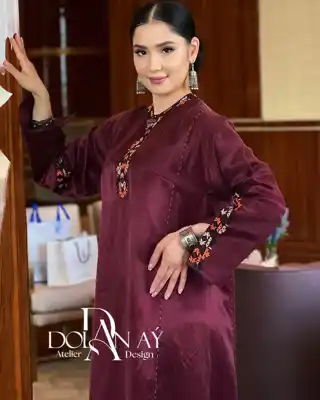 Türkmen fasonlar pombarh fasonlar Fasonlar 2025 fasonlar fason moda modalar Bezen bezen Türkmen fasonlar 2026 Türkmen fasonlar 2025 Türkmen fasonlar 2024 Türkmen fasonlar 2023 turkmenistan türkmenistan turkmen türkmen ashgabat  asgabat aşgabat balkan mary lebap dashoguz dasoguz daşoguz pombarh ponbarhat gulyupek gülýüpek stapel ştapel Gralan Çüýdeşen Abaýa Gadymy Krep Gurultaý 	Keteni Ýüpek Şifon Gipýur Lyon Welwet Atlas Kaşemir Streýç Suzana Ştapel Gülýüpek Pombarh Ýupka Gursakça Aksesuarlar Palto Penjek Okuw eşik Fata Sport eşik Uniforma Nakidka Öýme Şarf kompýuter ýaka ýaglyk Arenda köýnek 2nji el köýnek Taýyn köýnek Matalar Milli lybas milli lybaslar Toý köýnek Toý köýnekler toy koynek toy koynekler gundelik koynekler Gündelik	 
 köýnekler fata koynek Modern taze fason Eskiz koynektm turkmenkoynek türkmenkoynek fason moda moda fasonlar Iş eşik el iş	sada	ýakaly ýakasyz	keşdeli biserli	ýeňli giň nagyşly ýüregi açyk stoýka ýaka ýanly kombinasiýa 	zerli üsti aşak guşakly seçekli gysga ýeňli Lyon Toý köýnek, Gündelik el iş, ýakaly  Goýy-gyzyl