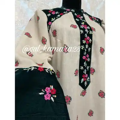 Türkmen fasonlar pombarh fasonlar Fasonlar 2025 fasonlar fason moda modalar Bezen bezen Türkmen fasonlar 2026 Türkmen fasonlar 2025 Türkmen fasonlar 2024 Türkmen fasonlar 2023 turkmenistan türkmenistan turkmen türkmen ashgabat  asgabat aşgabat balkan mary lebap dashoguz dasoguz daşoguz pombarh ponbarhat gulyupek gülýüpek stapel ştapel Gralan Çüýdeşen Abaýa Gadymy Krep Gurultaý 	Keteni Ýüpek Şifon Gipýur Lyon Welwet Atlas Kaşemir Streýç Suzana Ştapel Gülýüpek Pombarh Ýupka Gursakça Aksesuarlar Palto Penjek Okuw eşik Fata Sport eşik Uniforma Nakidka Öýme Şarf kompýuter ýaka ýaglyk Arenda köýnek 2nji el köýnek Taýyn köýnek Matalar Milli lybas milli lybaslar Toý köýnek Toý köýnekler toy koynek toy koynekler gundelik koynekler Gündelik	 
 köýnekler fata koynek Modern taze fason Eskiz koynektm turkmenkoynek türkmenkoynek fason moda moda fasonlar Iş eşik el iş	sada	ýakaly ýakasyz	keşdeli biserli	ýeňli giň nagyşly ýüregi açyk stoýka ýaka ýanly kombinasiýa 	zerli üsti aşak guşakly seçekli gysga ýeňli Lyon, Panbarhat (Pombarh)